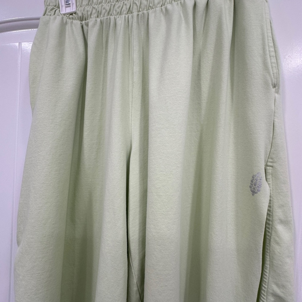 FP MOVEMENT HOT SHOT SLIT PANTS - Picture 6 of 8